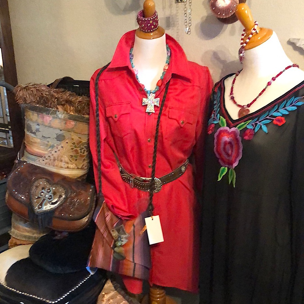 Cowgirl Justice snap front dress or Shacket in a beautiful Coral Pink Color!